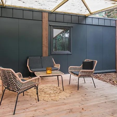 Cosy 4 Pers Midden In Bos Op De Veluwe Doornspijk