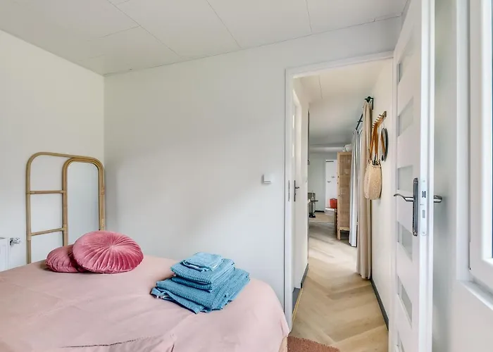 Cosy 4 Pers Midden In Bos Op De Veluwe *