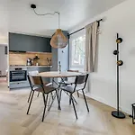Cosy 4 Pers Midden In Bos Op De Veluwe *